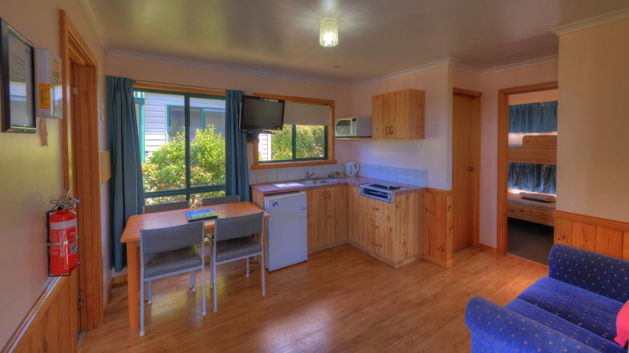Hôtel Bicheno Cabin Park Extérieur photo